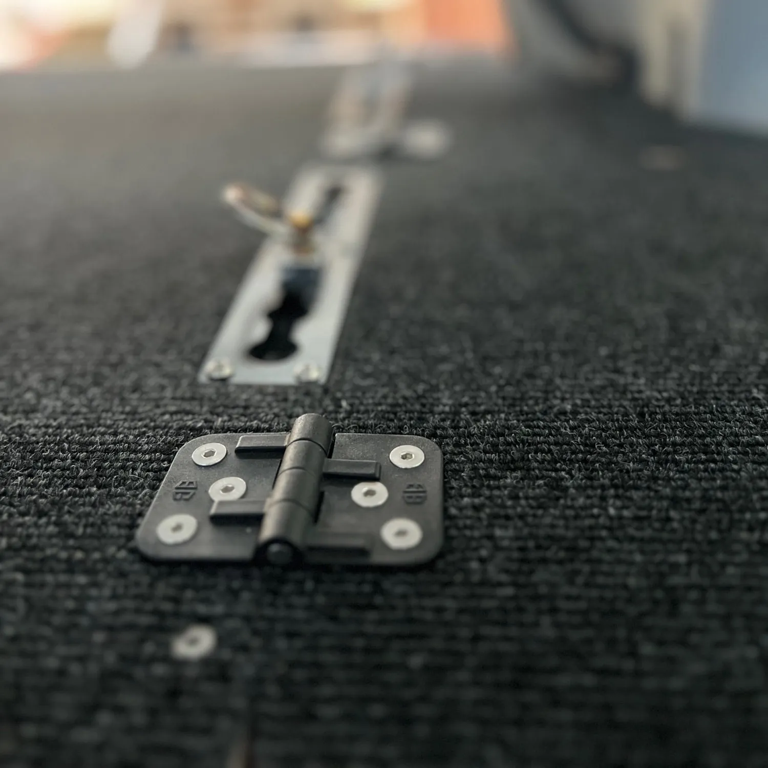 LAND CRUISER 200 - Image 10